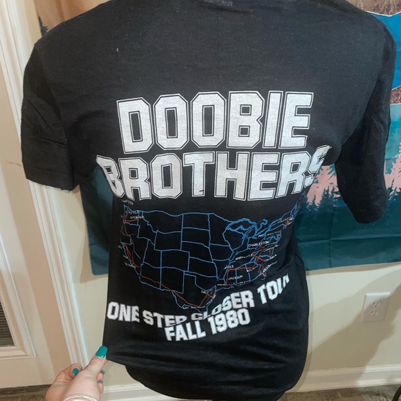 1980 Doobie brothers tour T-shirt - Picture 2 of 3